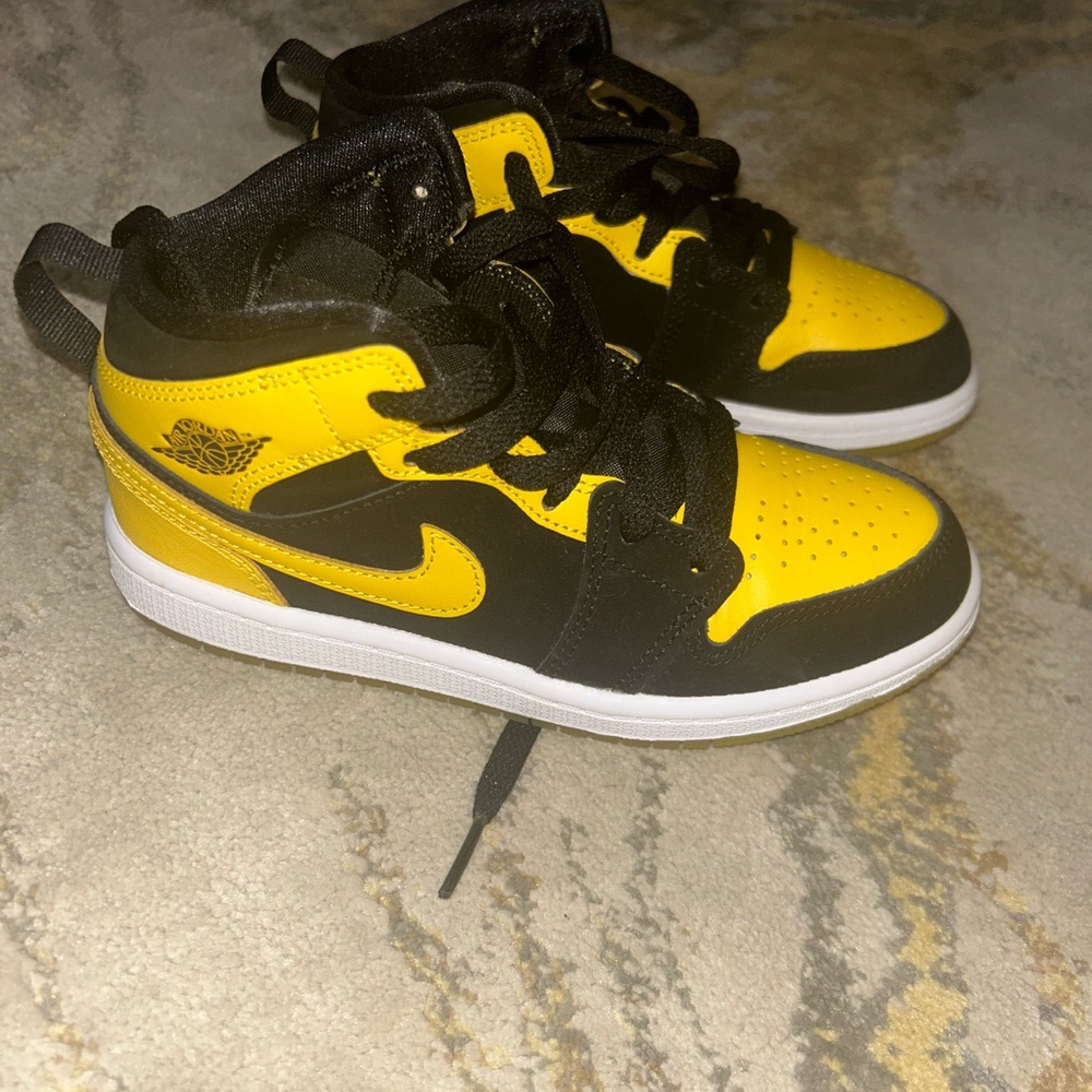 Jordan Kids Black and Yellow High-Top Sneakers retro